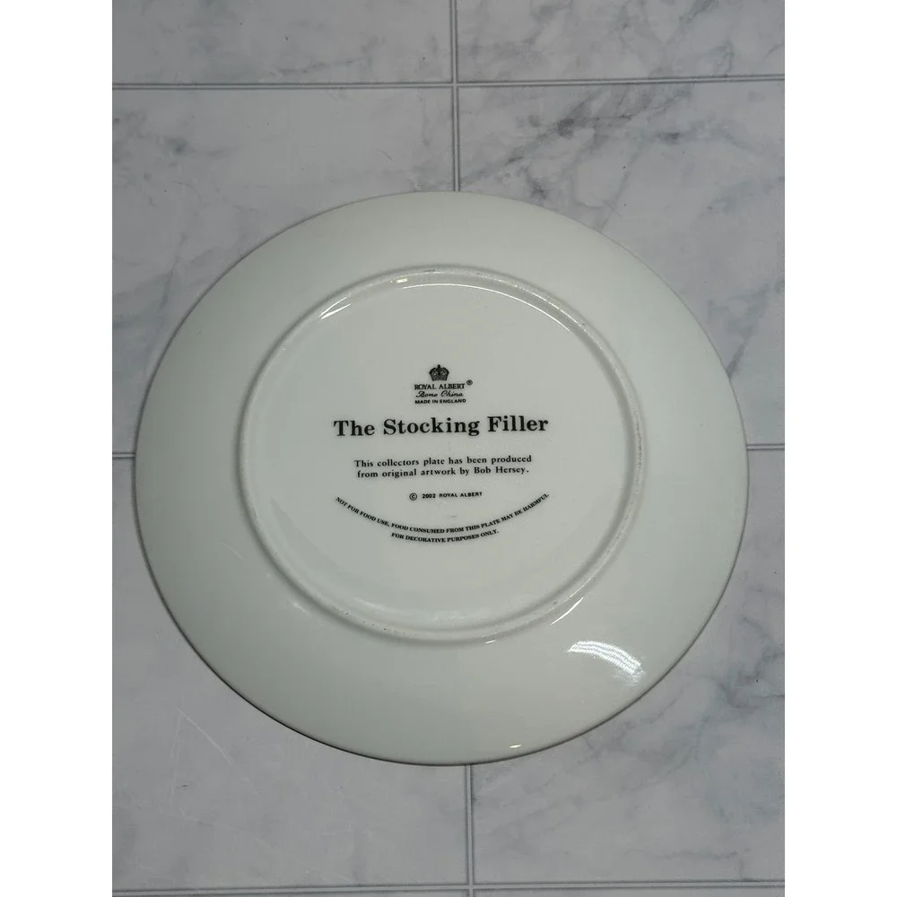 Royal Albert The Stocking Filler Bob Hersey Christmas Collector Plate 2002